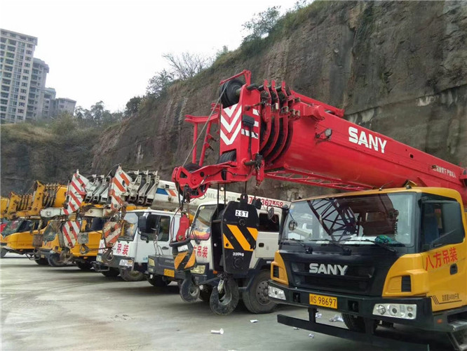 海阳市吊车出租按什么计费？台班费、单次费、里程费怎么算？